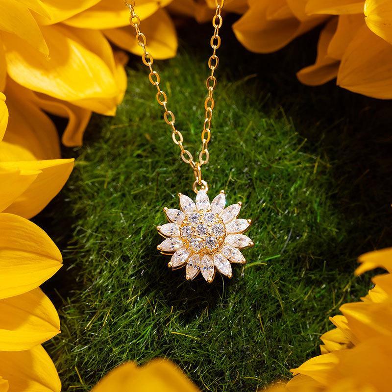 Rotatable Sunflower Necklace