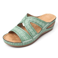 High-quality Slip-on Sandals With A Thick Platform