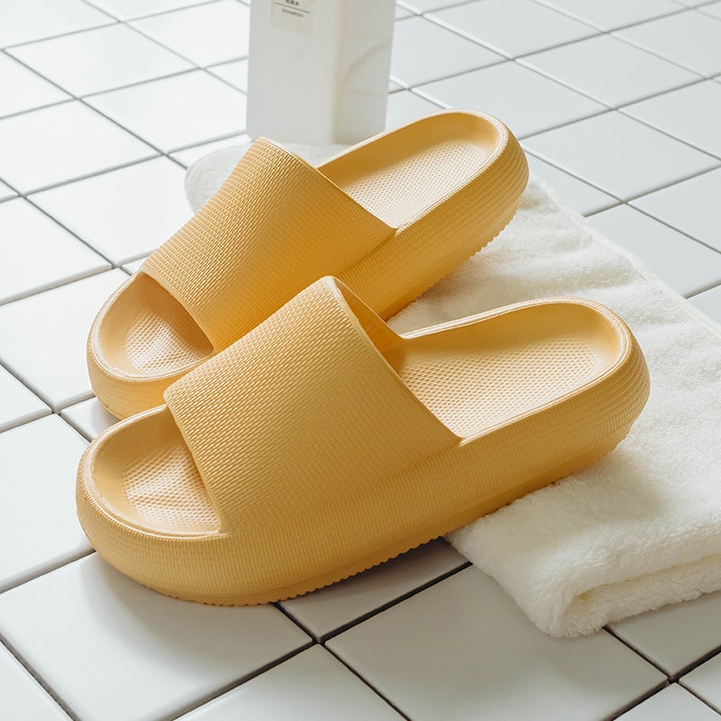 （Limited time 50%）Universal Quick-drying Thickened Non-slip Sandals